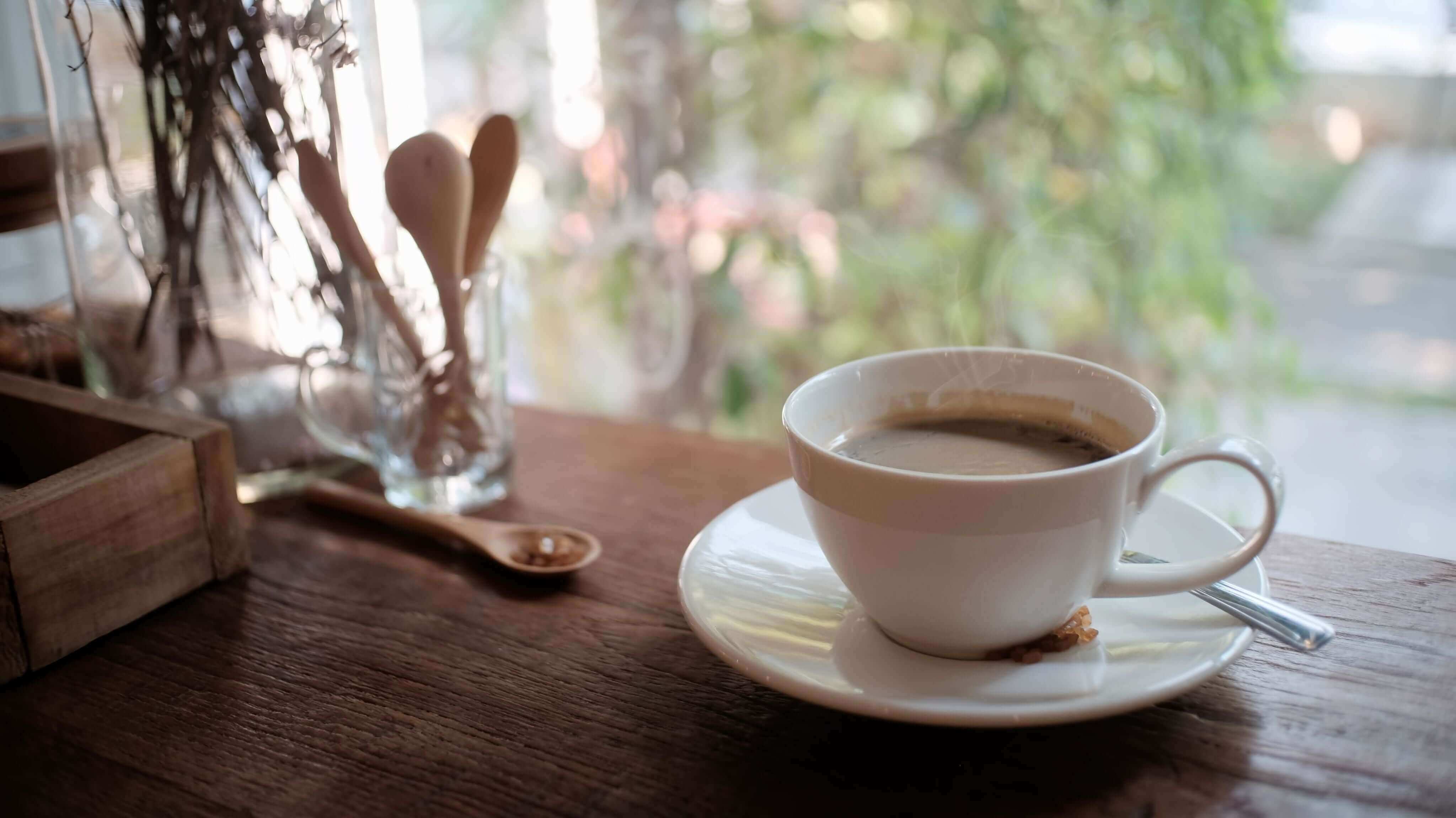 Long black coffee at cafe
